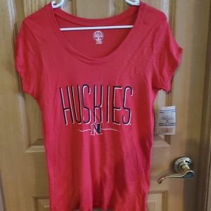 Womens Huskies tshirt